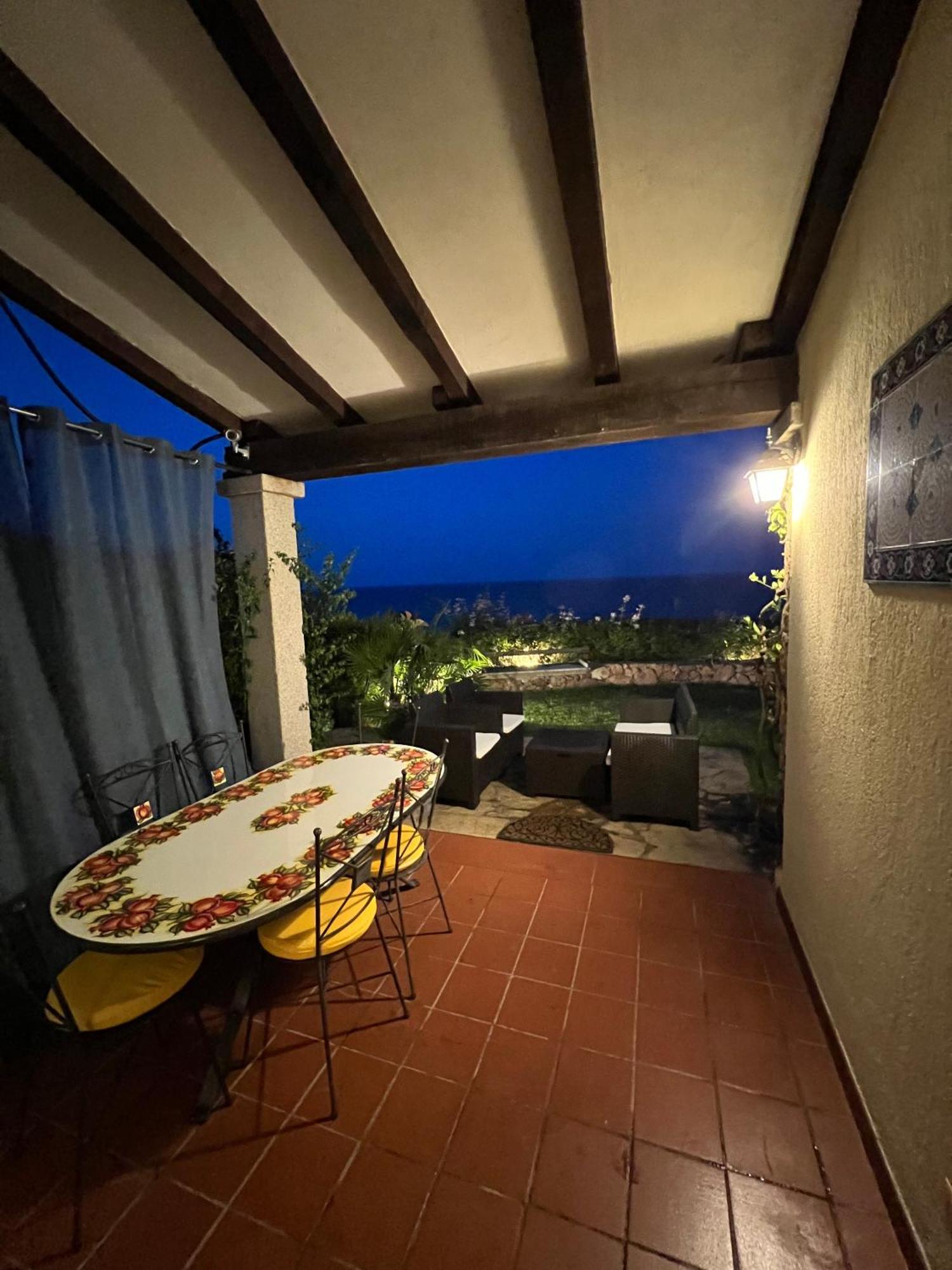 Sunrise House Villa San Teodoro  Buitenkant foto